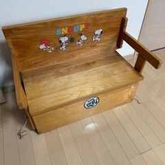 おもちゃ箱  机 イス ベンチ
