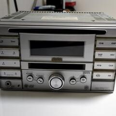 Clarion　カーステレオ（CD．MD）