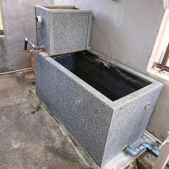 【中古】テクノ販売(井上産業) 石調FRP水槽  600S  御影調