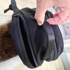 ナイロンリュック　黒の画像