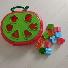 知育かたはめブロック