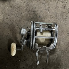 釣り　リール　の画像