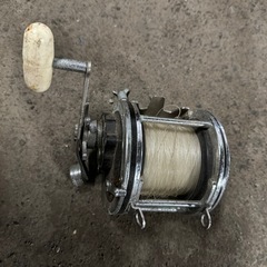釣り　リール　の画像