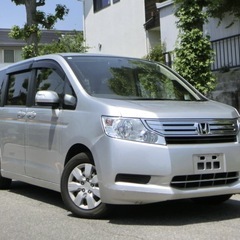 H22ホンダステップワゴン8人乗の画像