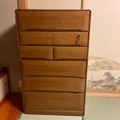 美品　茶色のタンス（訳あり）