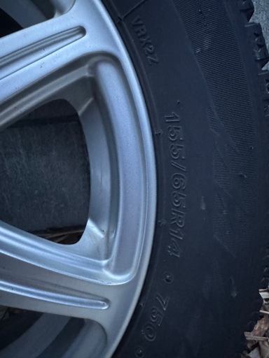 スタッドレス155/65/14軽自動車タイヤ