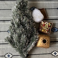 無料でクリスマスツリー差し上げます