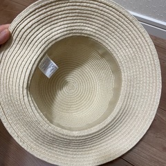 夏麦わら帽子57センチレディース軽い夏淡色の画像