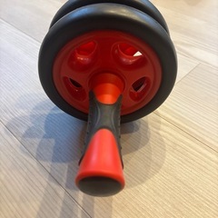 腹筋ローラーの画像