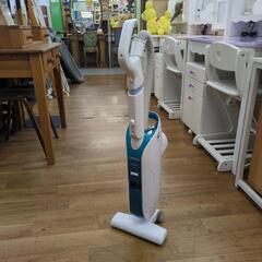 J549 ★小キズ使用感★スティック掃除機★TOSHIBA★VC...