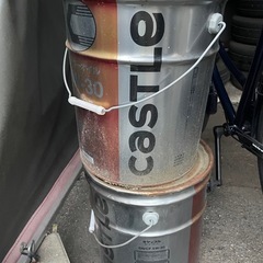 自転車2台セット　
子供用　オイル缶の画像