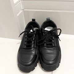 厚底ダッドスニーカー黒　23.5-24.0cm