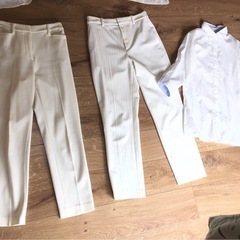 白パンツ2枚、白Yシャツ1枚