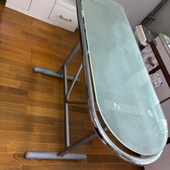 ガラス板カウンターテーブル【引っ越し】