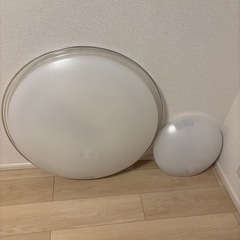 シーリング　照明２個