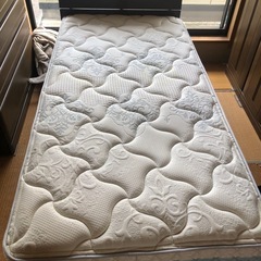 シングルベット