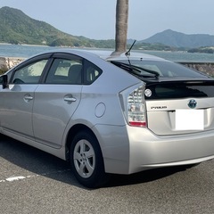 トヨタプリウス年式平成22年（2010年）車検約2年（令和9年4月まで