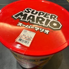 スーパーマリオのお菓子入りバケツの画像