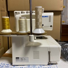 //受付終了しました//【ロックミシン　JUKI MO-113】　お譲りしますの画像