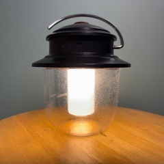 【ジャンク品】ランタンスタンド＆LEDランタンの画像