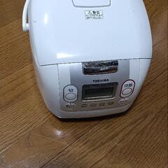 東芝　炊飯器　5合炊きの画像