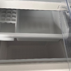 ?中型〜大型冷蔵庫番号118 AQUA 2022年製【215ℓ】大阪府内全域配達無料【保管場所での引取は3000円値引き】します