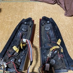 ワンオフテールランプmc21s の画像