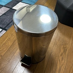 ステンレスゴミ箱