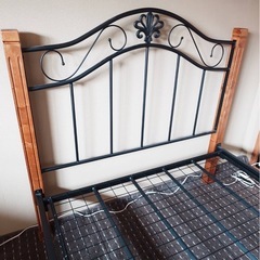 セミダブルサイズ: フレームの画像