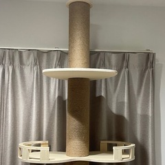 キャットタワーの画像