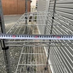 鉄の架台の画像