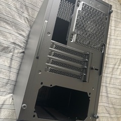 【新品】Thermaltake アルミニウム ブラック Versa H17 ミニタワー型PCケース CS7096 CA-1J1-00S1NN-00の画像
