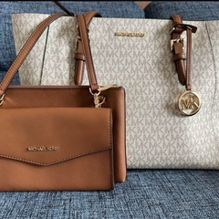 MICHEAL KORS トートバッグ＆ミニポーチとミニ財布