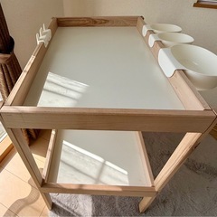 SNIGLAR おむつ替え台+ONSKLIG 収納ケース