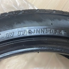 中古タイヤ　SEIBERLING 225/45R18 95W 1本  バリ溝　2024年12月製造　の画像