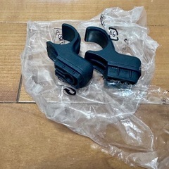 IKEA OMAR 
メタルラックシェルフ網棚とポールのみの画像