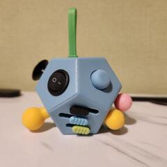 おもちゃ　知育にも　フィジットトイ