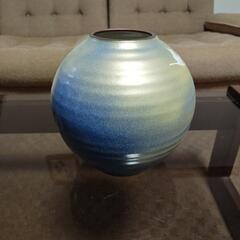 【新品】九谷焼  光崖作  金雲鶴  花瓶  台付の画像