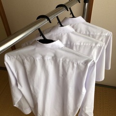 通学用ワイシャツ　長袖1枚半袖2枚（白・170cm・中古品）の画像