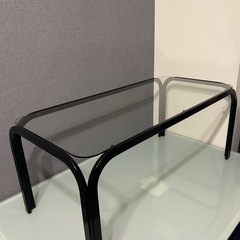 テーブル