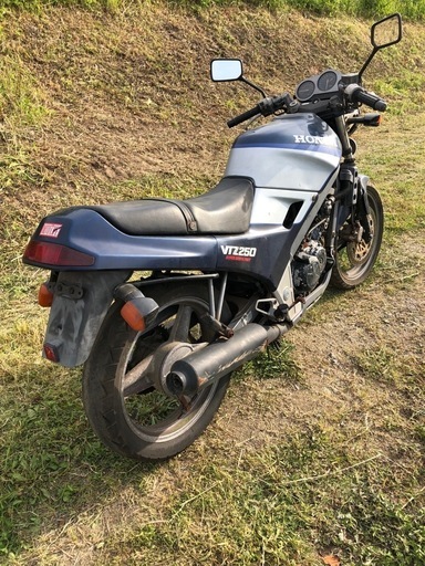 ホンダ　VTZ250  書類付レストアベース車