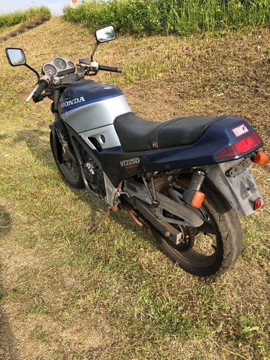 ホンダ　VTZ250  書類付レストアベース車