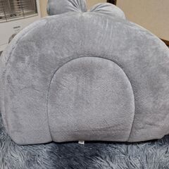動物型クッションベッド グレーの画像