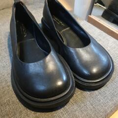 Charles and Keith 靴 の画像