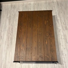 ケルト　リビングテーブルの画像