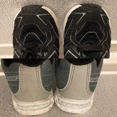 瞬足 キッズスニーカー 19cm 子供靴の画像