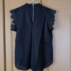 未使用♡　COCA ブラック レース付きスリーブ シャツの画像