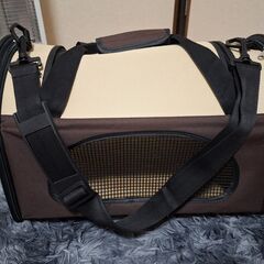PetsOne メッシュ窓付きキャリーバッグの画像