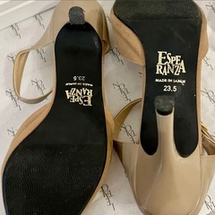 エスペランサ＊ベージュ ストラップ付きヒールサンダル23.5㎝の画像