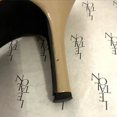 エスペランサ＊ベージュ ストラップ付きヒールサンダル23.5㎝の画像